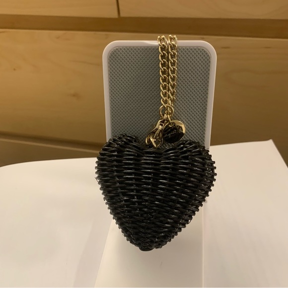 Agnes B. keychain/ bag accessory - Picture 2 of 8